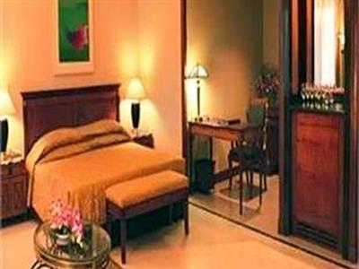 Hotel Hans International 뉴델리 외부 사진
